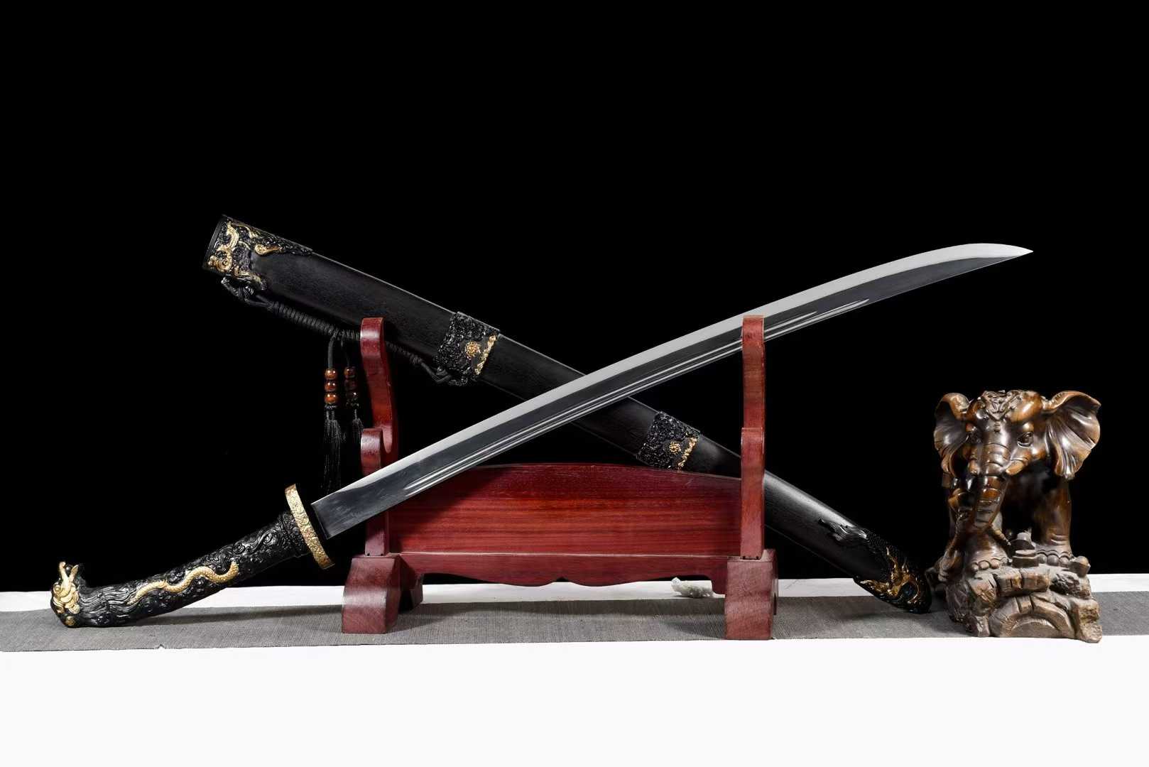 Đao Tú Xuân – Long Ngư Thanh Đao